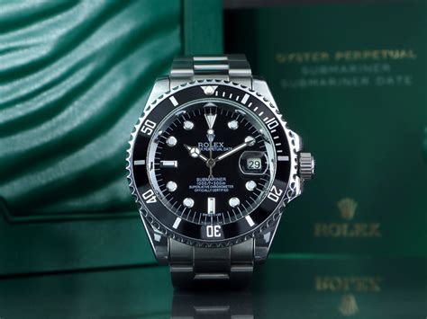 rolex visibile al buoio|rolex dive watch.